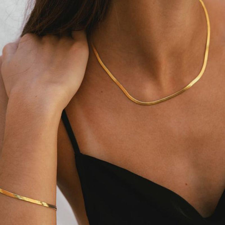 SERENE | SLEEK CHAIN