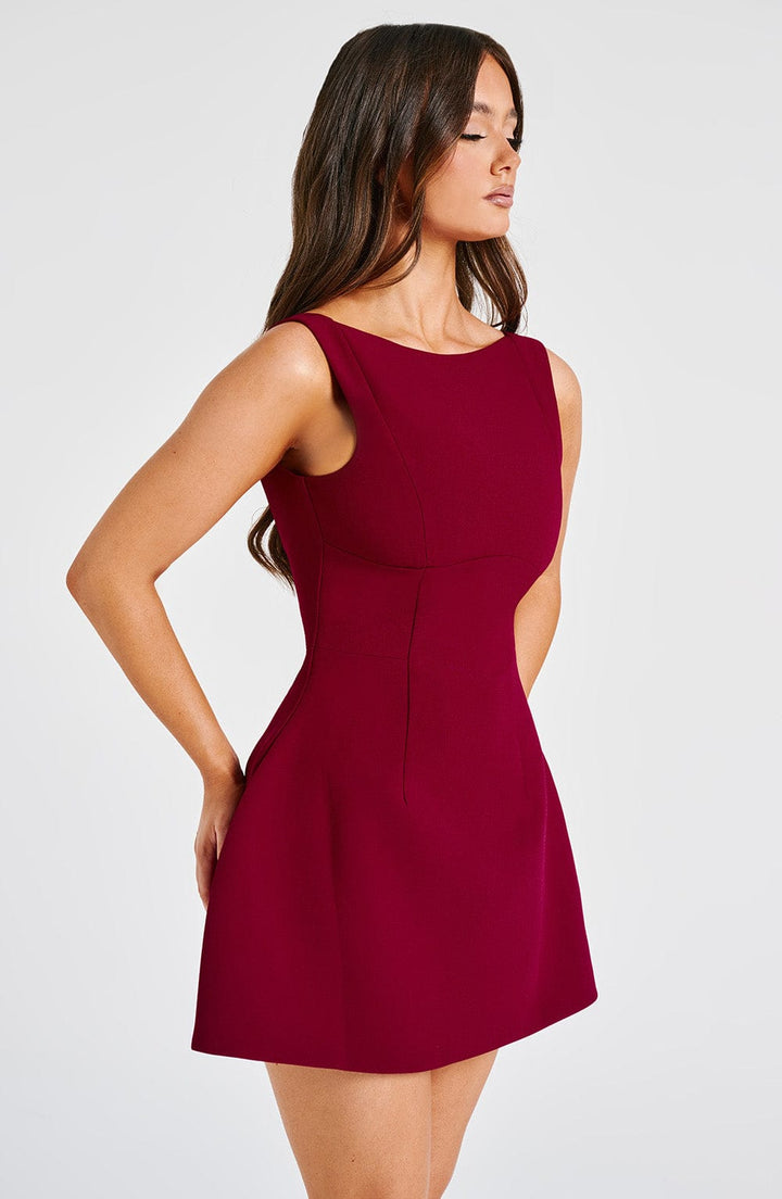 LILA | BACKLESS MINI DRESS