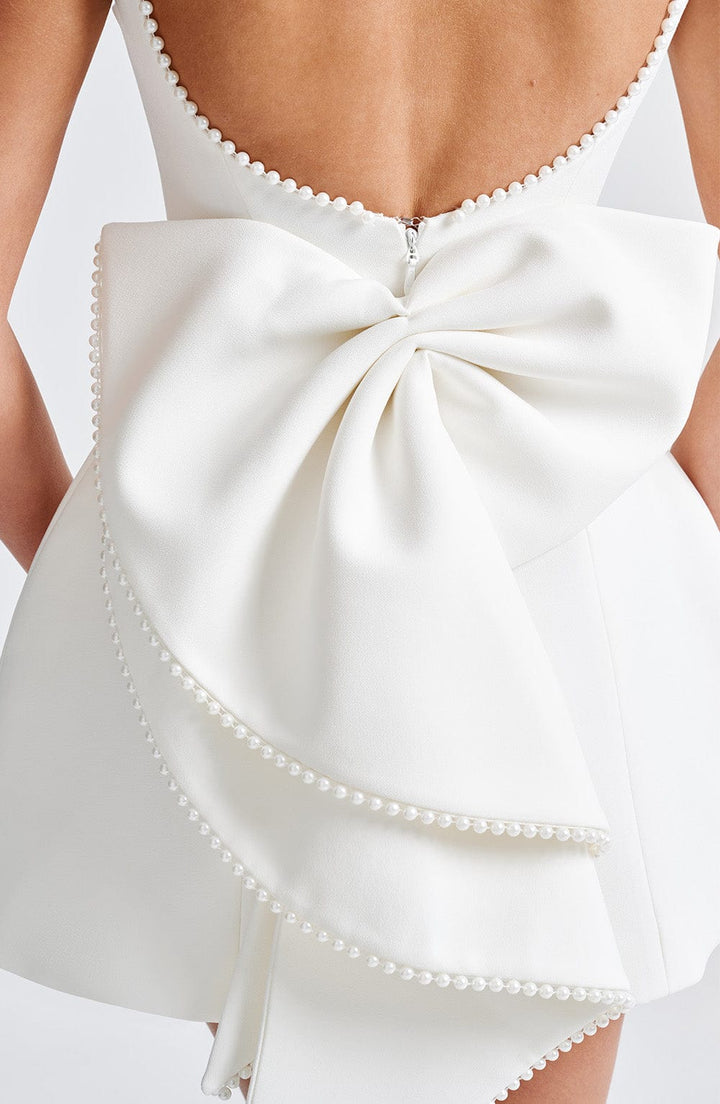 Yareli | Elegant Bow Dress