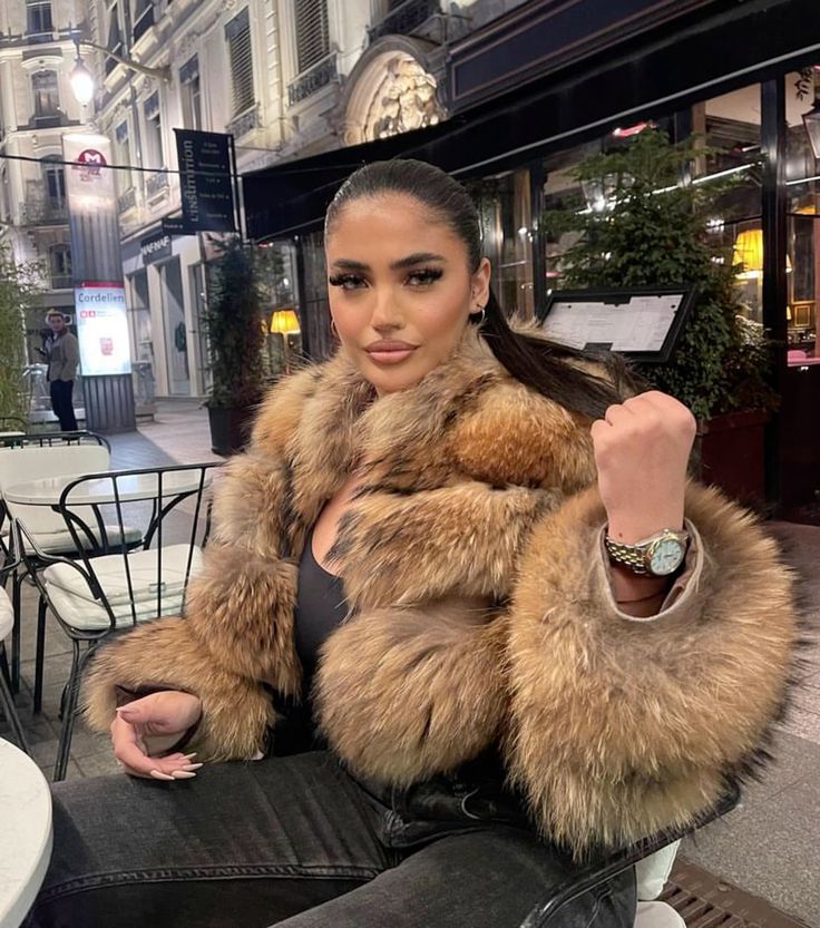 MARIE | CROPPED FUR COAT